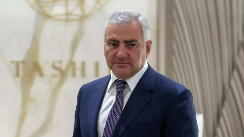 Аналитик Бадалян — о ситуации вокруг Карапетяна: Пашинян теряет позиции