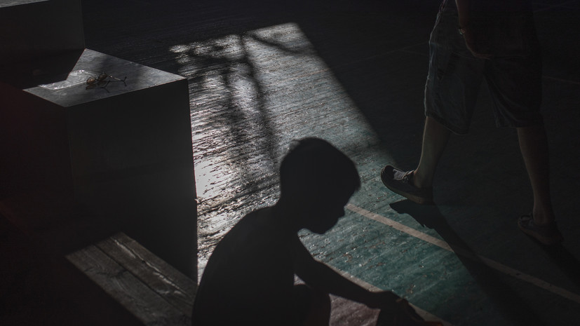 РИА Новости: британцы готовят диверсантов из украинских школьников