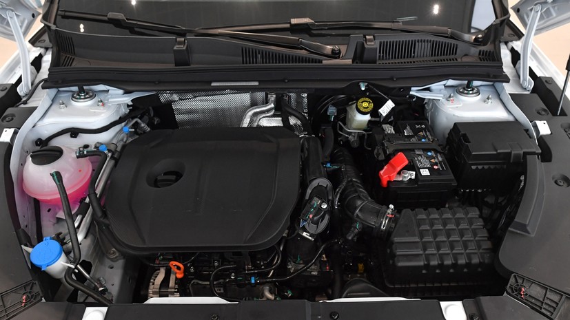 Автоэксперт Родионов назвал способы сохранить аккумулятор в жару