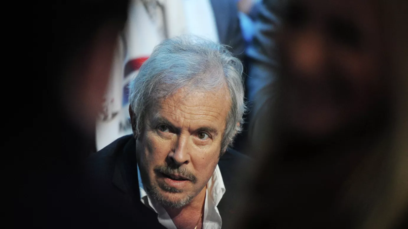 Глава ФПБК Бородин призвал лишить гражданства Макаревича за критику Пахмутовой