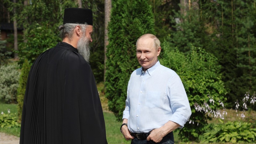 Путин и Лукашенко поучаствовали в молебне в церкви на Валааме