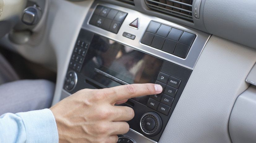 Юрист Воропаев: водители рискуют получить штраф за громкую музыку в машине