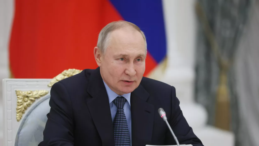 Путин призвал не навязывать украинскому народу внешние институты управления