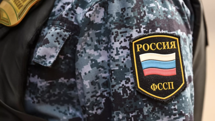 ФССП планирует ограничить выдачу лицензий на оружие должникам