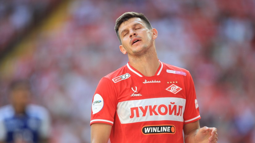 Хлусевич получил красную карточку в матче с «Акроном»