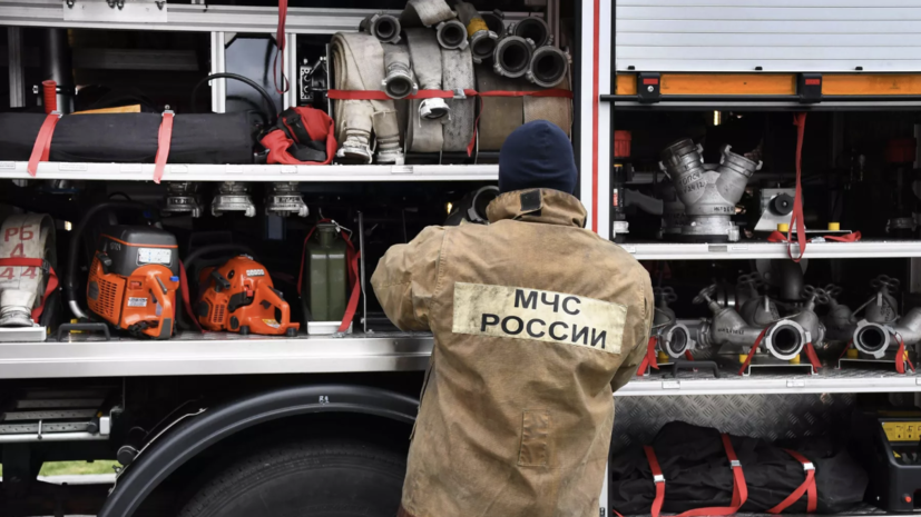 МЧС: пожар на нефтебазе в Адлерском районе Сочи ликвидирован