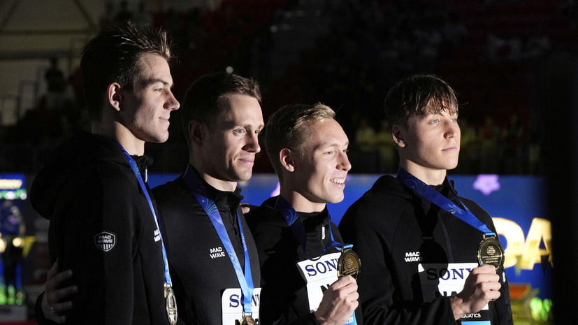 «Можно было бы по рекорду проплыть»: Колесников растерзал соперников на спине, а комбинированная эстафета уничтожила