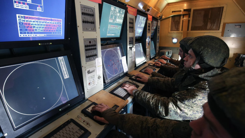 Над акваторией вблизи Севастополя сбили три воздушные цели