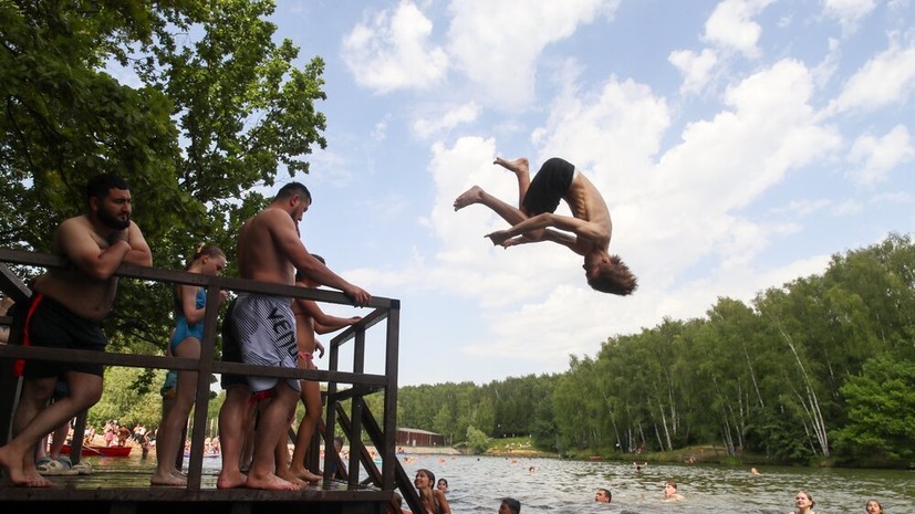 Спасатель Щетинин посоветовал купаться только в разрешённых местах