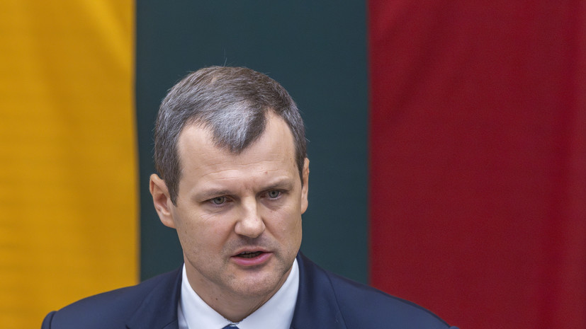 Политолог: отставка Палуцкаса не приведёт к изменению русофобского вектора