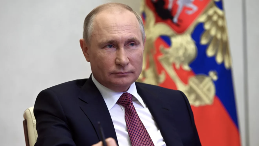 Песков: внешнюю политику России определяет Путин