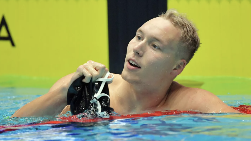 «Ак Барс» поздравил пловца Минакова с победой в эстафете на ЧМ-2025 в Сингапуре