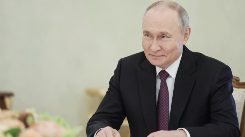 Путин поздравил Колесникова с победой на ЧМ по водным видам спорта