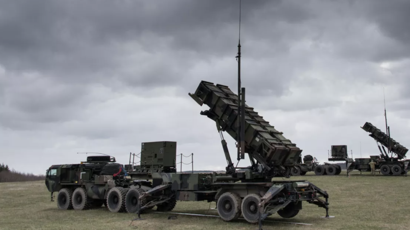 МО: Нидерланды первыми из стран НАТО поставят Киеву оружие США на €500 млн