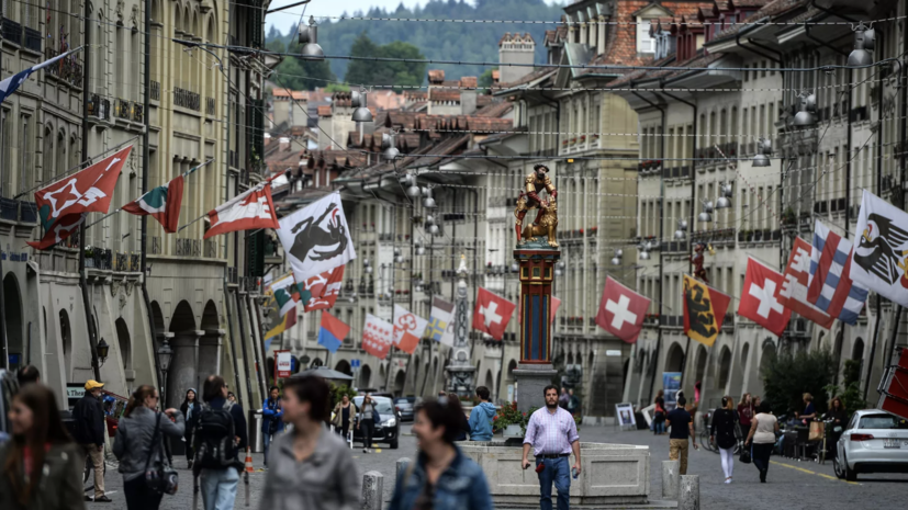 Политолог Оленченко прокомментировал тарифы США в отношении Швейцарии