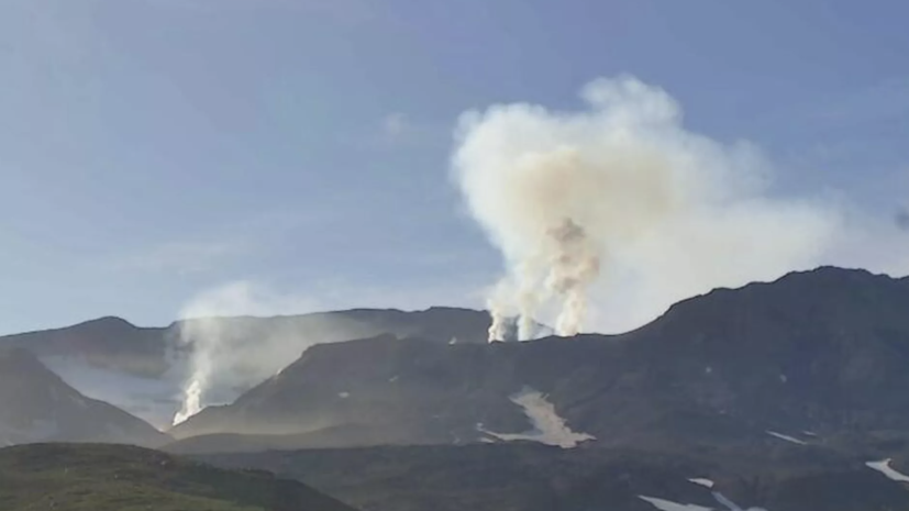 Геофизик Самойленко высказался об извержениях вулканов на Камчатке