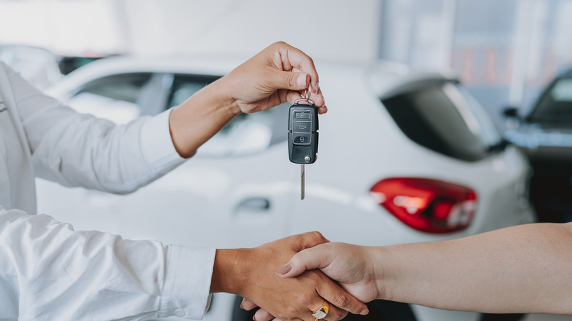 В России продали 120 тысяч новых легковых автомобилей в июле