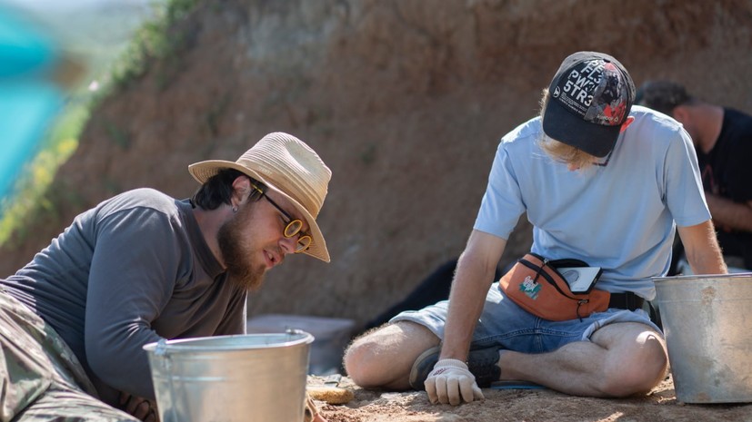 В Кузбассе при раскопках нашли останки динозавров