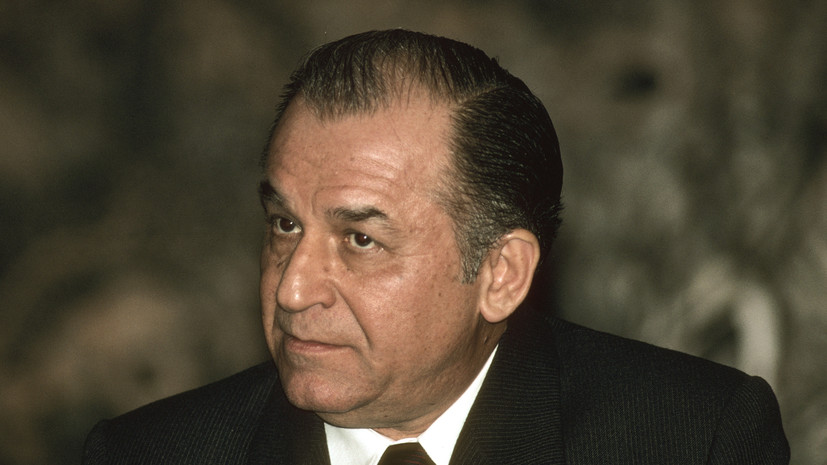 Умер экс-президент Румынии Илиеску