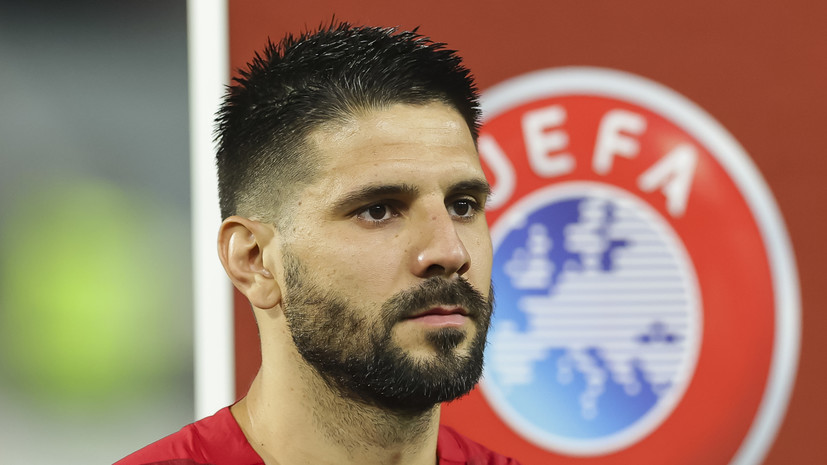 Медведев назвал бредом новость об интересе «Зенита» к Митровичу