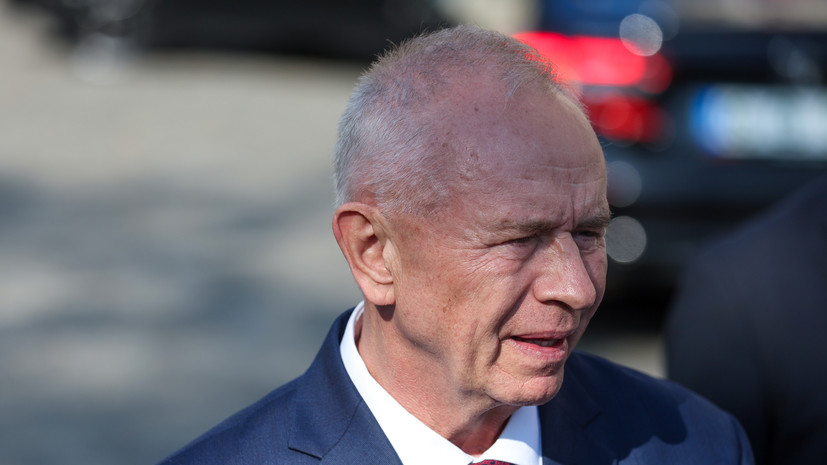 Замглавы МО Фомин обсудил с послом Индии взаимодействие в оборонной сфере