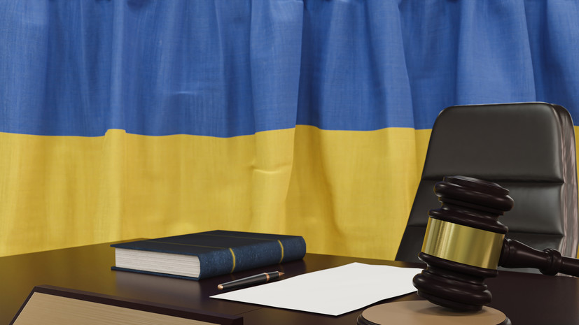 «СТРАНА.ua»: на Украине судят Жириновского и министра спорта России