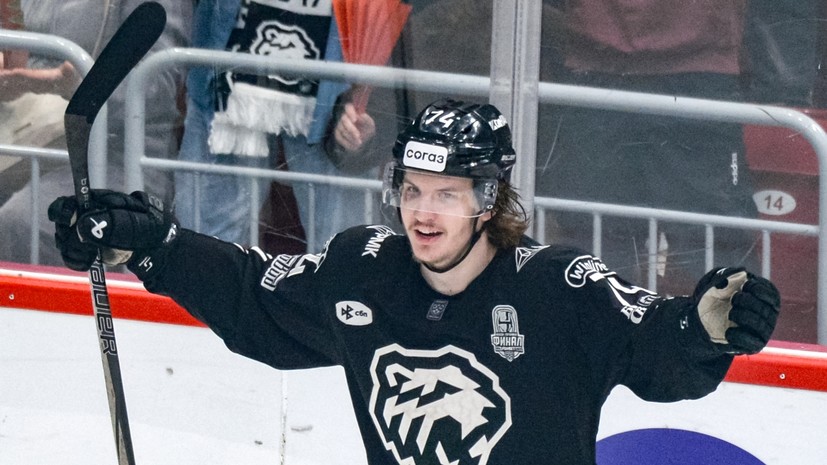 «Ванкувер» согласовал контракт с российским хоккеистом Кравцовым