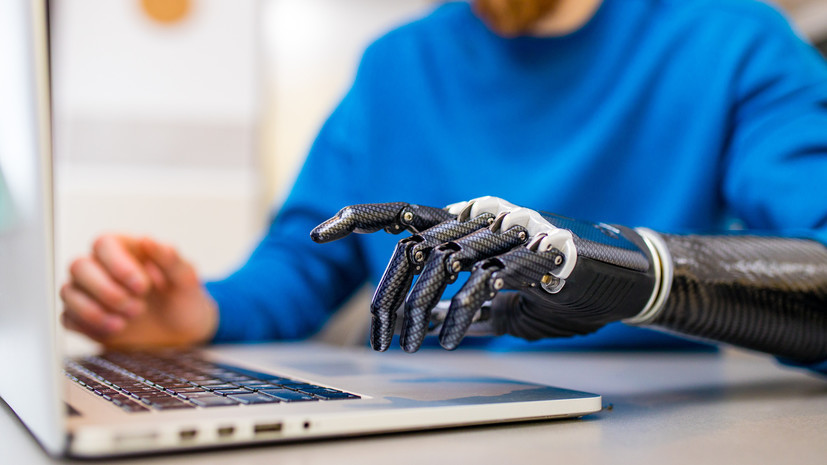 Специалист Белоусов рассказал, как работает бионический протез