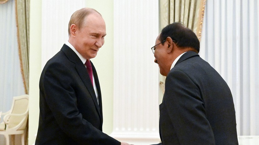 Путин принял в Кремле советника премьер-министра Индии по нацбезопасности Довала