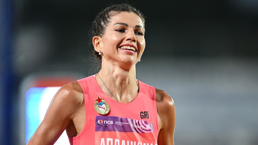 Никитин и Аплачкина выиграли золото чемпионата России в беге на 5000 м