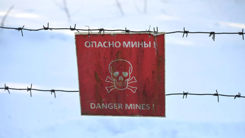 Военные ВС России разминировали подходы к Январскому на горящем танке