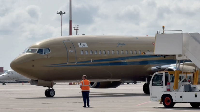 Верховный правитель Малайзии прибыл в Казань на «золотом самолёте»