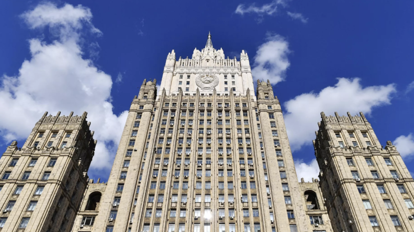 МИД: застрявшие на границе Грузии украинцы прекратили голодовку