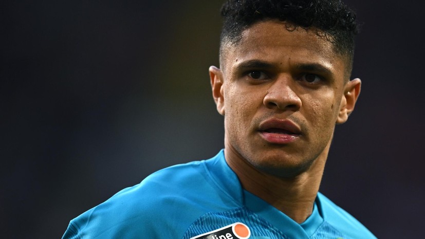 Дуглас Сантос: все игроки «Зенита» должны больше отдавать себя