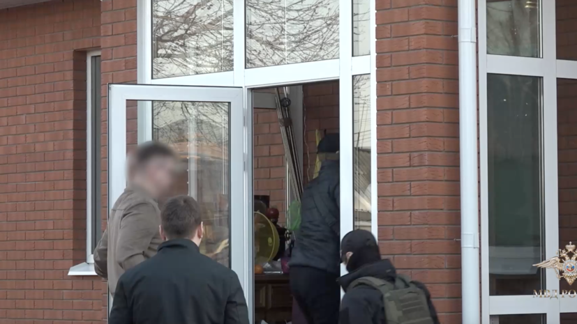 В Татарстане задержали группу лиц, обналичивших более миллиарда рублей