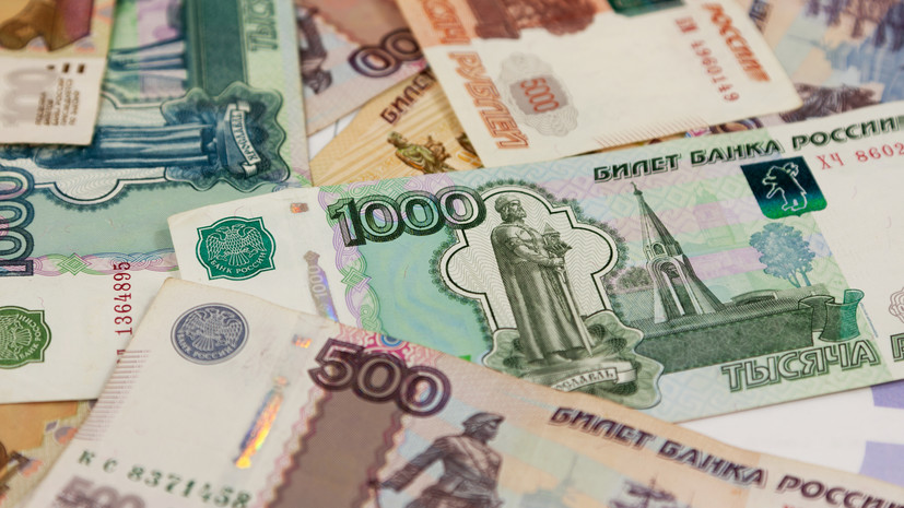 Страховщик Сгибнев рассказал, как получить компенсацию после отравления в отпуске за рубежом