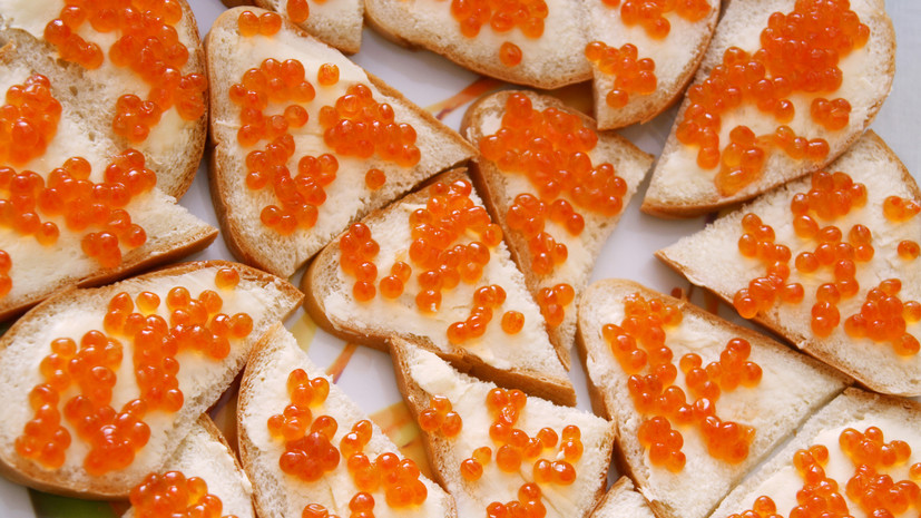 ВАРПЭ: в России продажи красной икры снизились на 21,9%