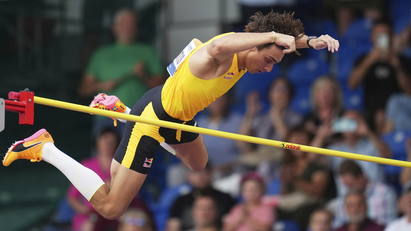 Дюплантис в 13-й раз обновил мировой рекорд в прыжках с шестом
