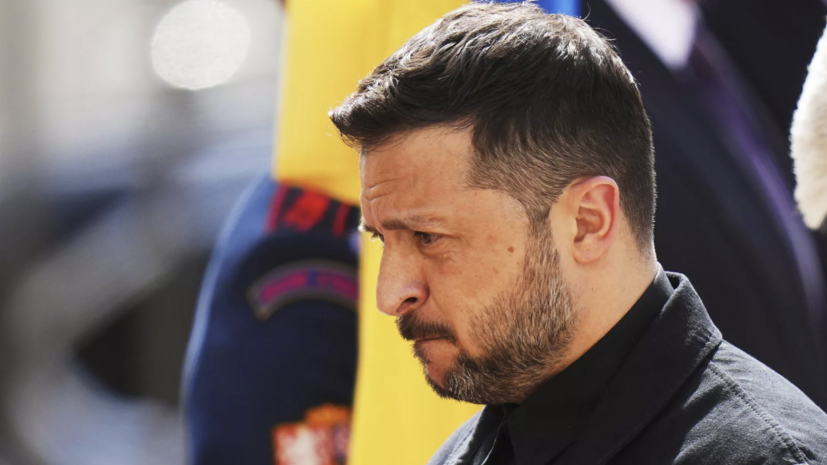 Зеленский заявил, что в разговоре с Трампом обсуждал территориальные вопросы