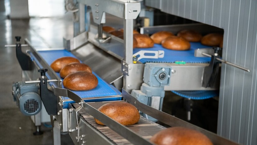 В Москве нарастили поставки хлеба и кондитерских изделий