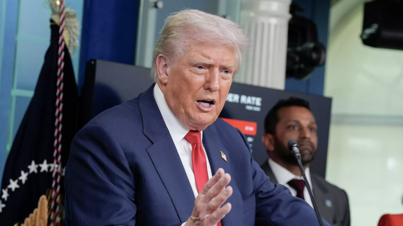 Макрон: Трамп намерен добиваться прекращения огня на Украине на саммите