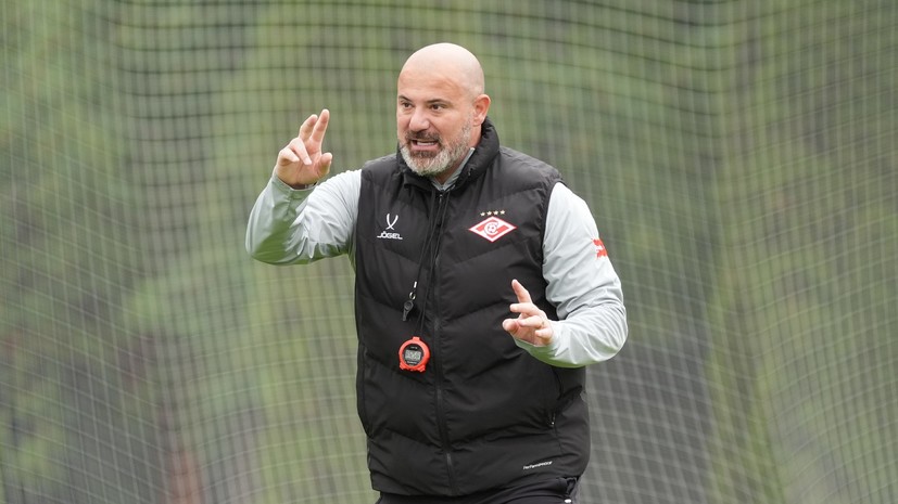 Быстров: Станкович — показушник, слёзы постоянные