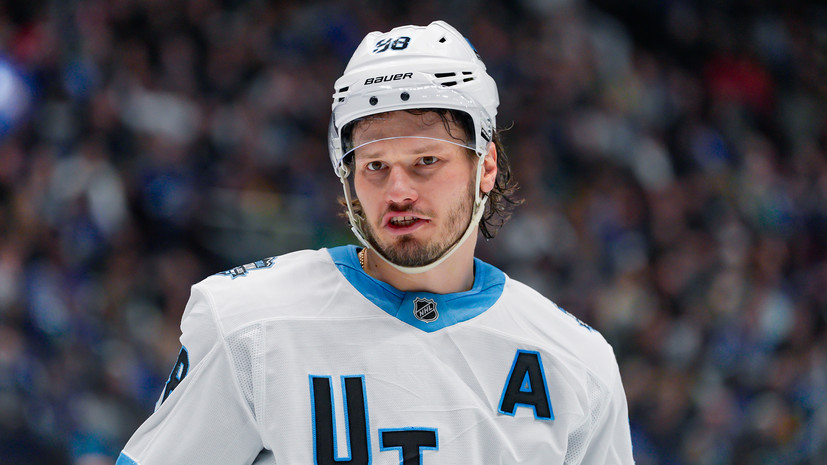 Сергачёв попал в топ-20 защитников НХЛ