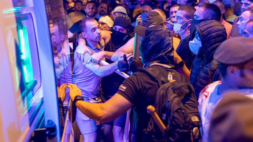 МВД: в ходе беспорядков в Сербии ранены 42 сотрудника полиции