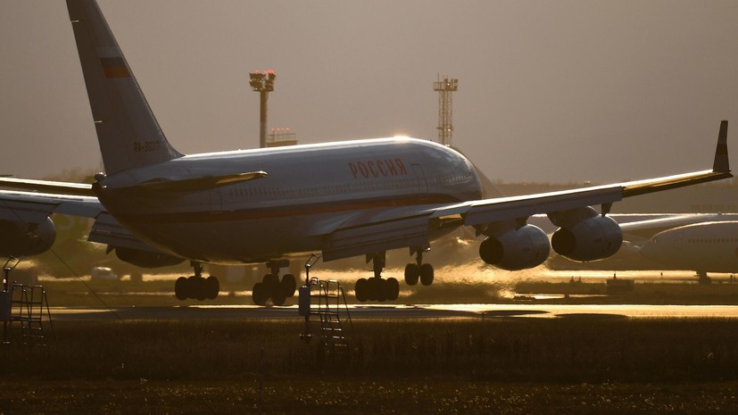 ТАСС: самолёт с журналистами кремлёвского пула приземлился на Аляске