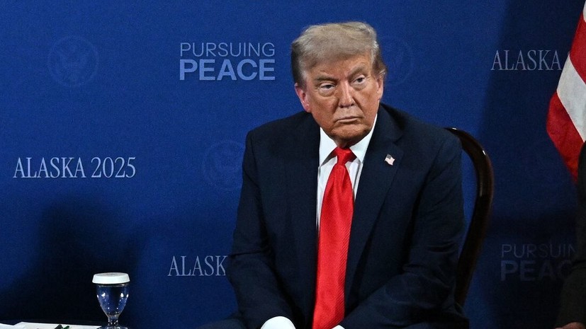 Трамп изменит отношение к Клинтон, если она выдвинет его на Нобелевскую премию