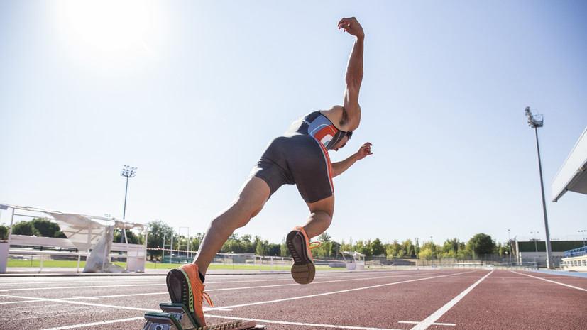 Тихонов: отъезд молодых спортсменов в другие страны расстраивает