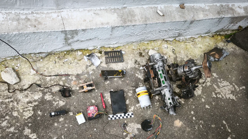 ФСБ опубликовала фото с места атаки БПЛА ВСУ на Смоленскую АЭС