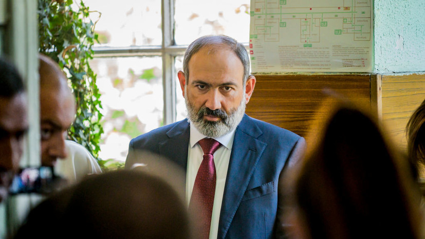 Пашинян извинился за оскорбительные высказывания о духовенстве