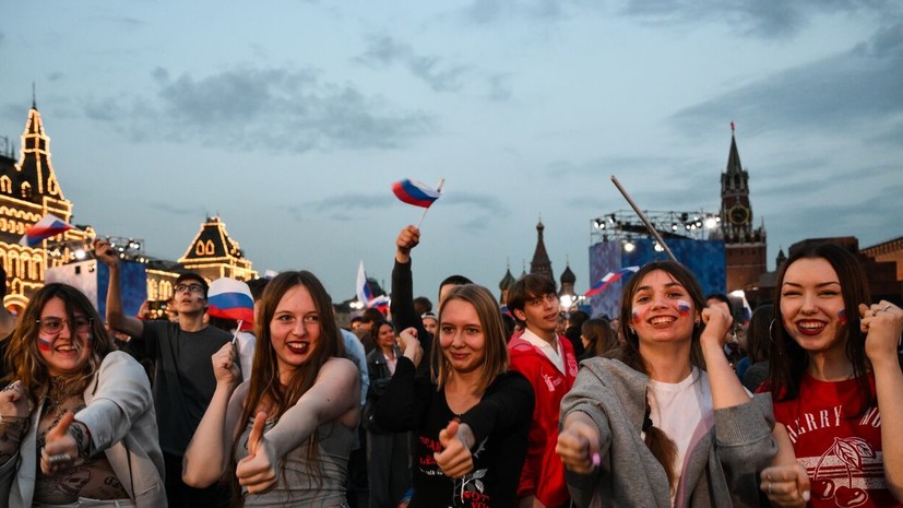 Глава РФПИ: процент довольных жизнью россиян достиг самого высокого уровня